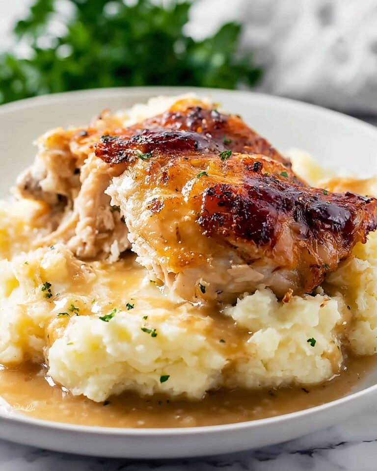 Smothered Chicken with Creamy Gravy Recipe