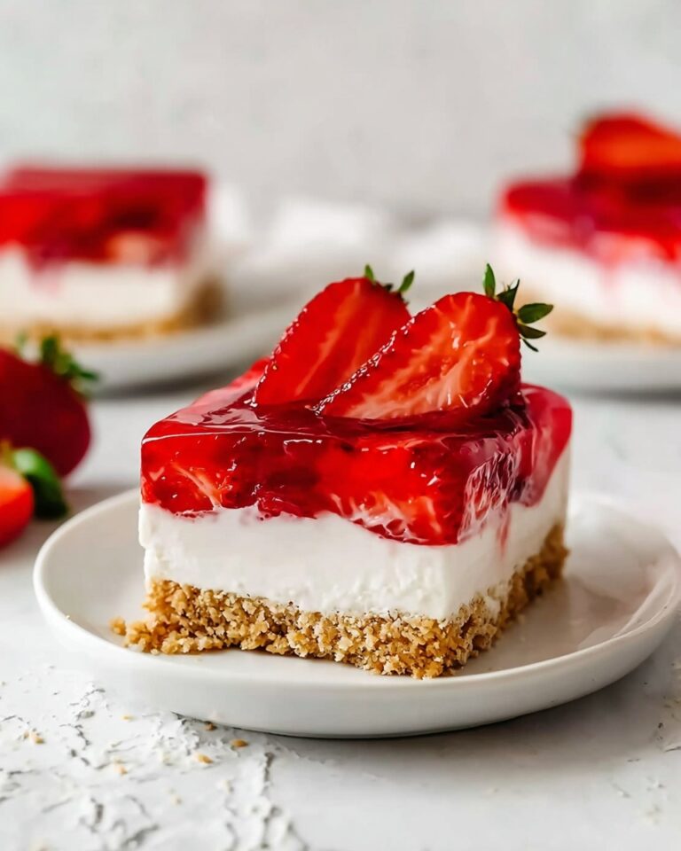Strawberry Pretzel Salad Recipe