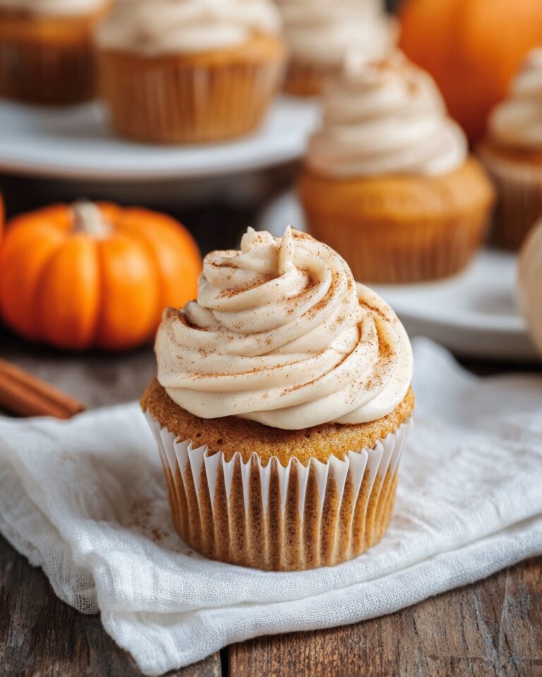 Pumpkin Cupcakes with Cinnamon Cream Cheese Frosting Recipe