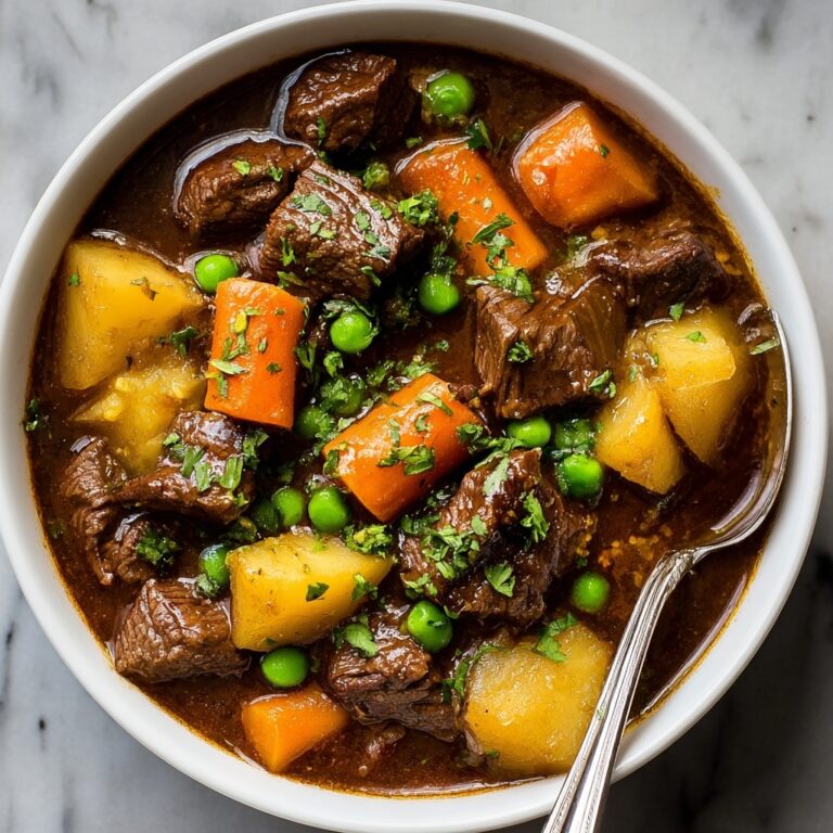 Hearty Beef Stew with Red Wine and Vegetables Recipe