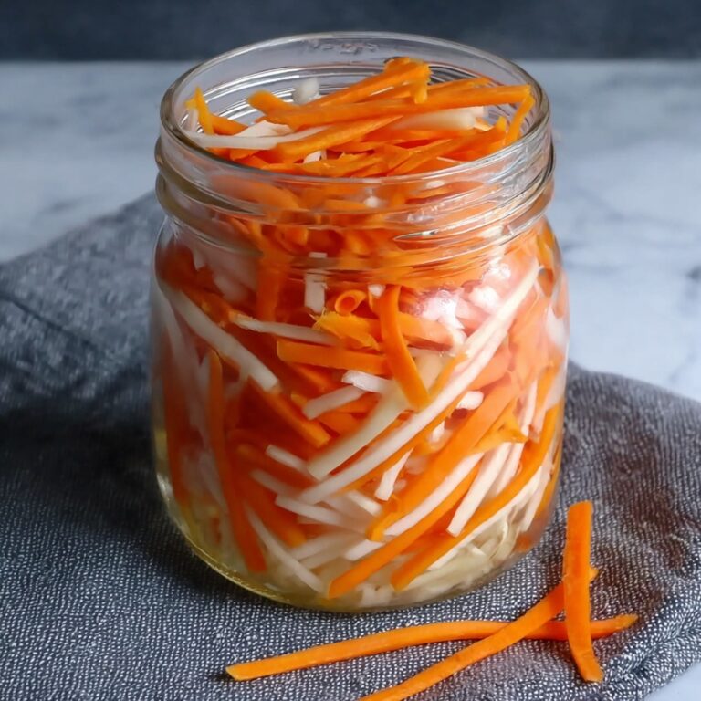 Vietnamese Pickled Carrots and Daikon Recipe